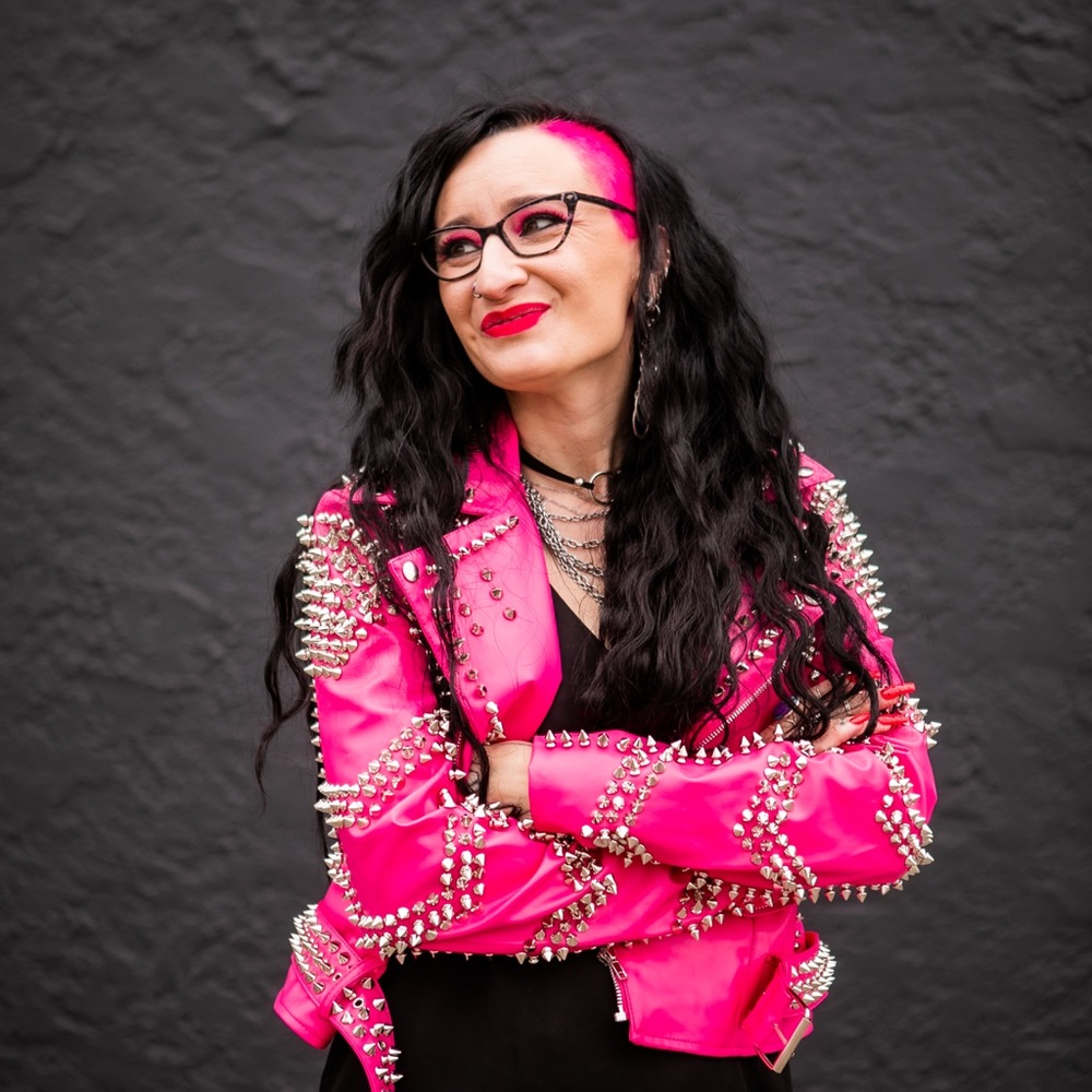 Meet your Posher, Tonia
